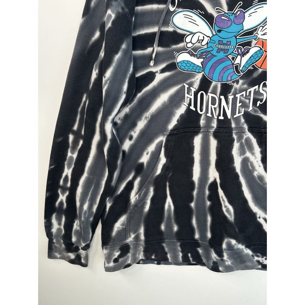 Charlotte Hornets Tie-Dye Hoodie Sweatshirt Adult Size Medium Hugo Black‎ White - Picture 3 of 11